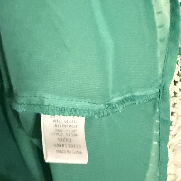 UMGEE Green Gauzy Tunic Top w Flower Crochet Sleeves Fringe Hem Cottagecore Lg - Picture 9 of 11